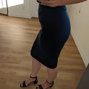 American apparel mid-length pencil skirt